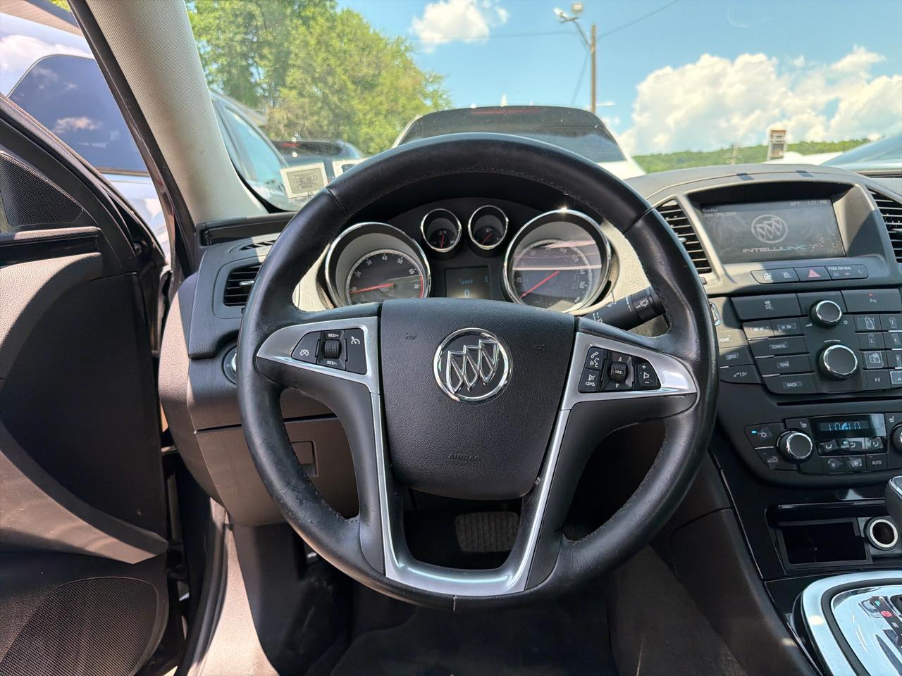 Buick Regal 4dr Sdn Turbo Premium 1 2012