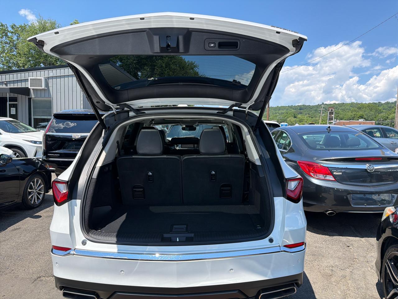 Acura MDX SH-AWD w/Technology Package 2023