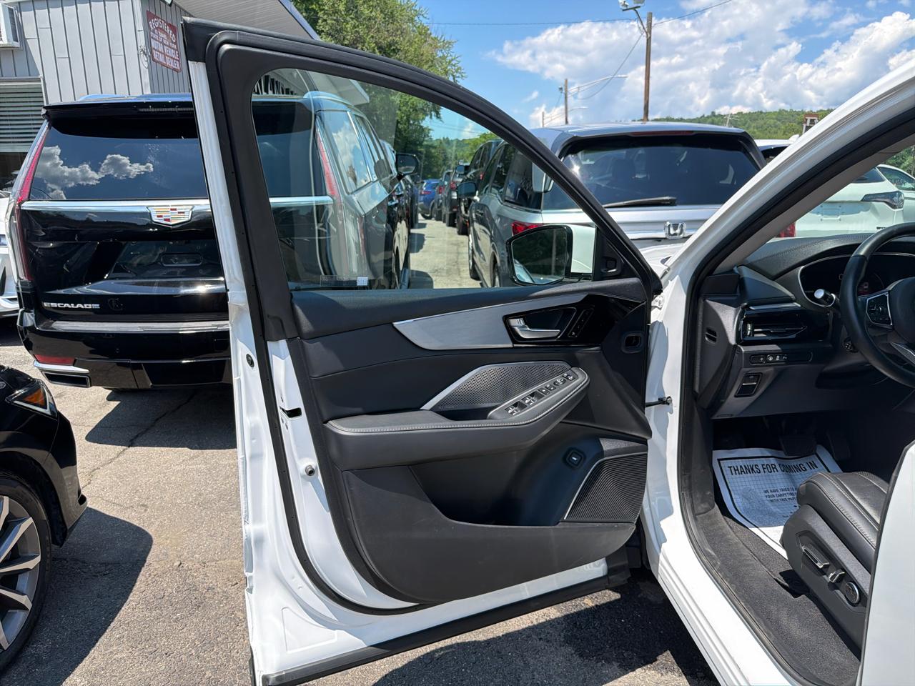 Acura MDX SH-AWD w/Technology Package 2023