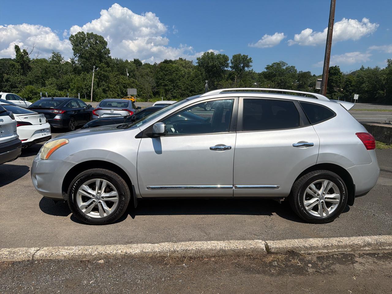 Nissan Rogue AWD 4dr SV 2012