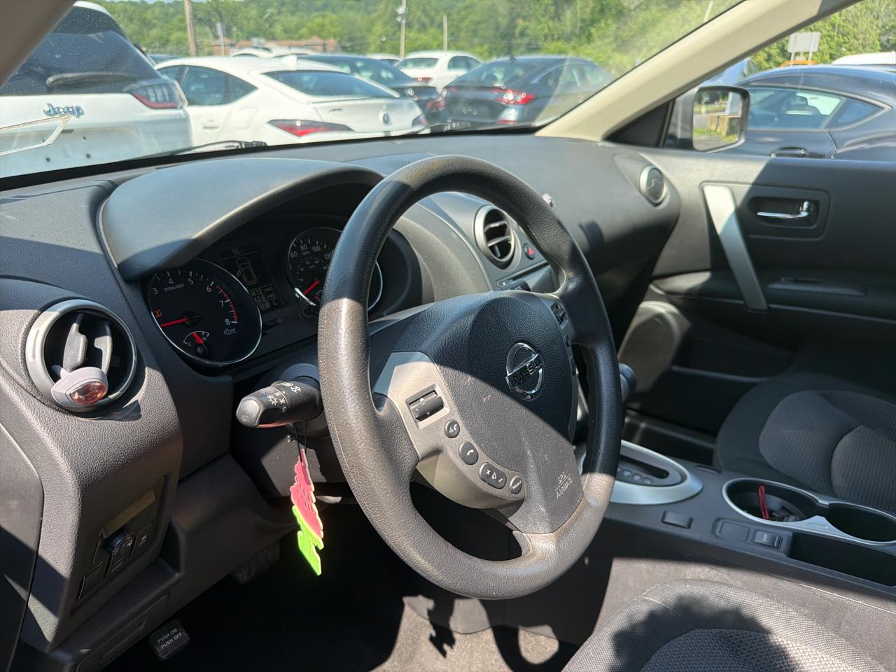 Nissan Rogue AWD 4dr SV 2012