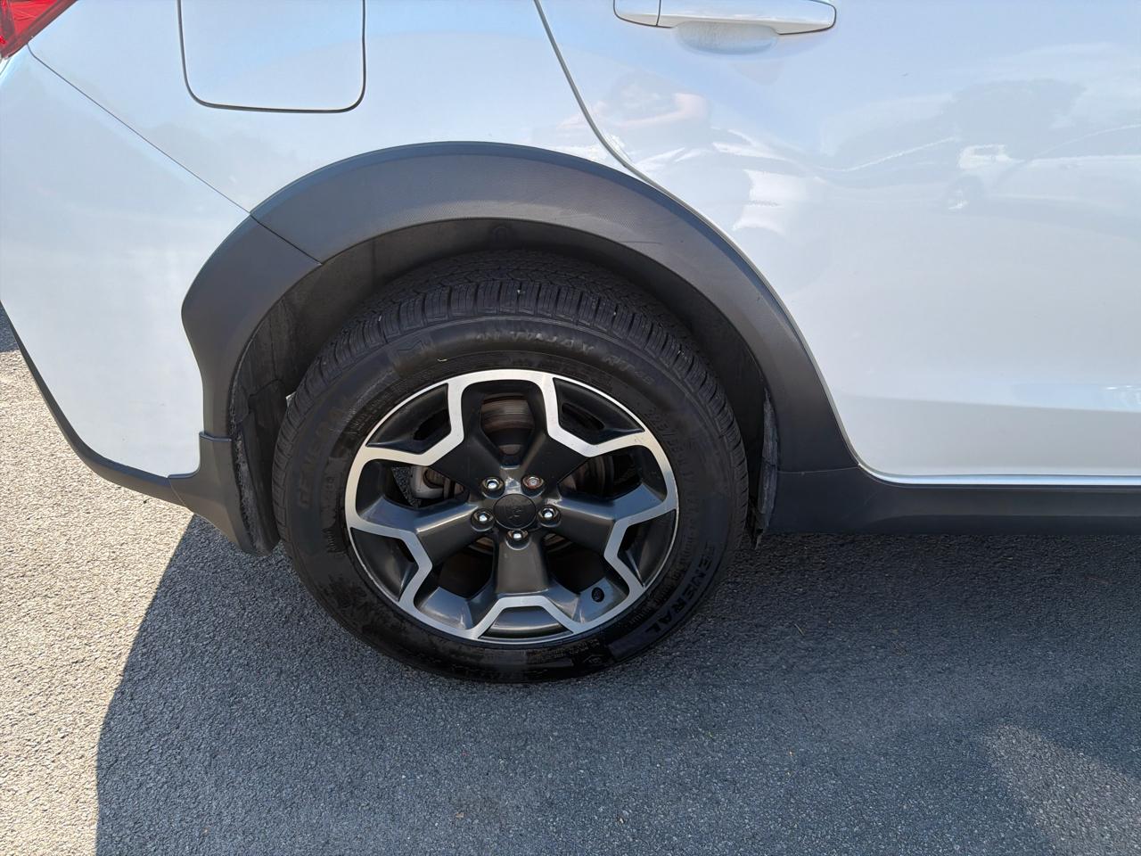 Subaru XV Crosstrek 5dr CVT 2.0i Premium 2015