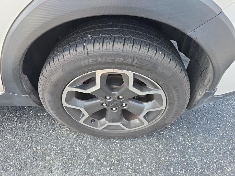 Subaru XV Crosstrek 5dr CVT 2.0i Premium 2015