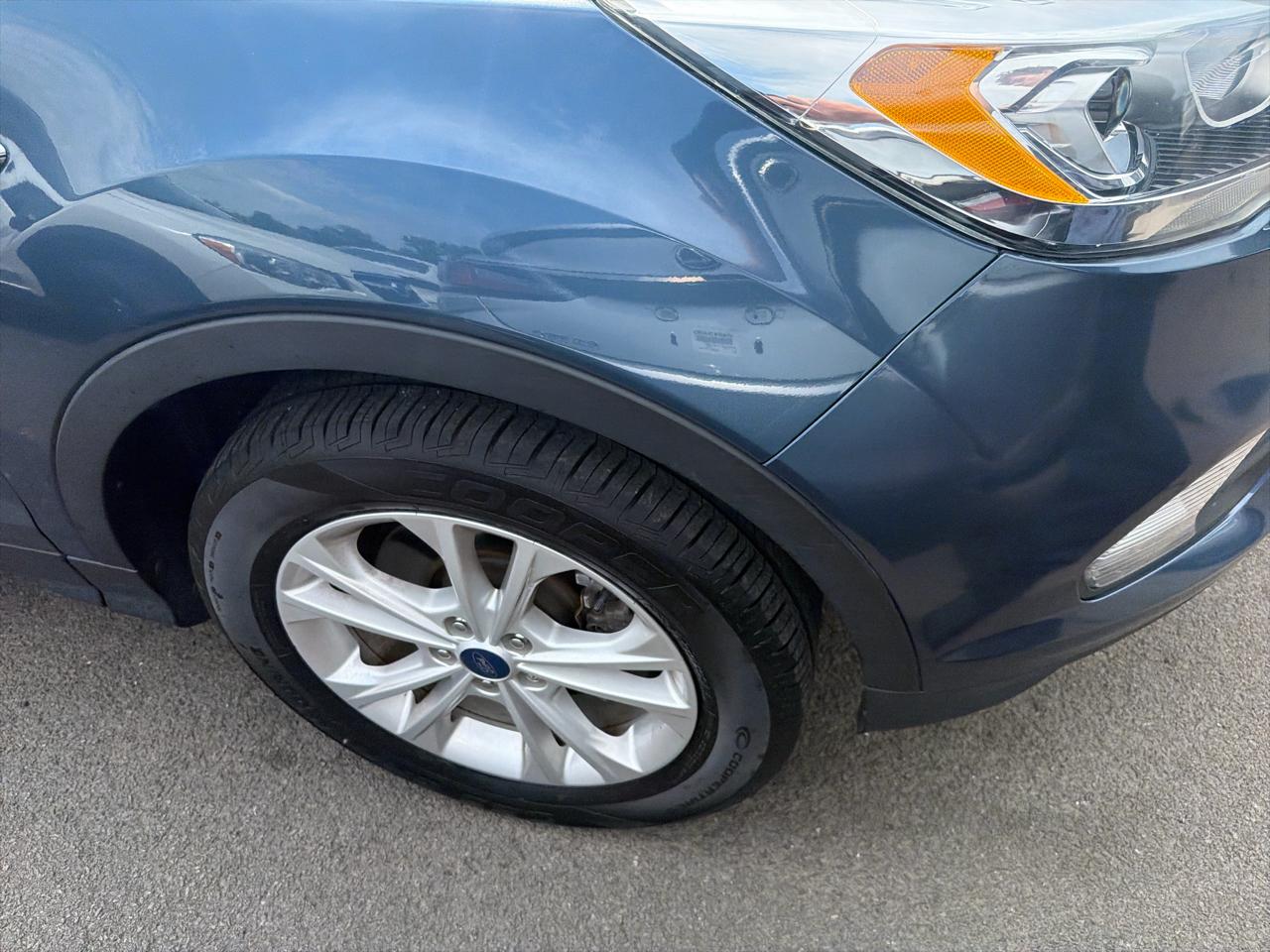 Ford Escape SEL 4WD 2018