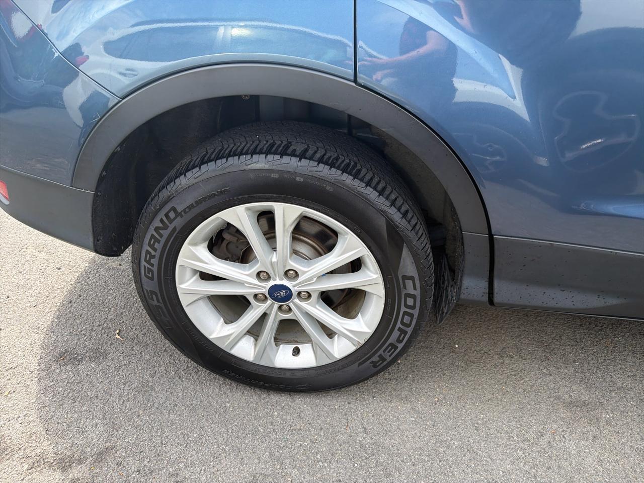 Ford Escape SEL 4WD 2018