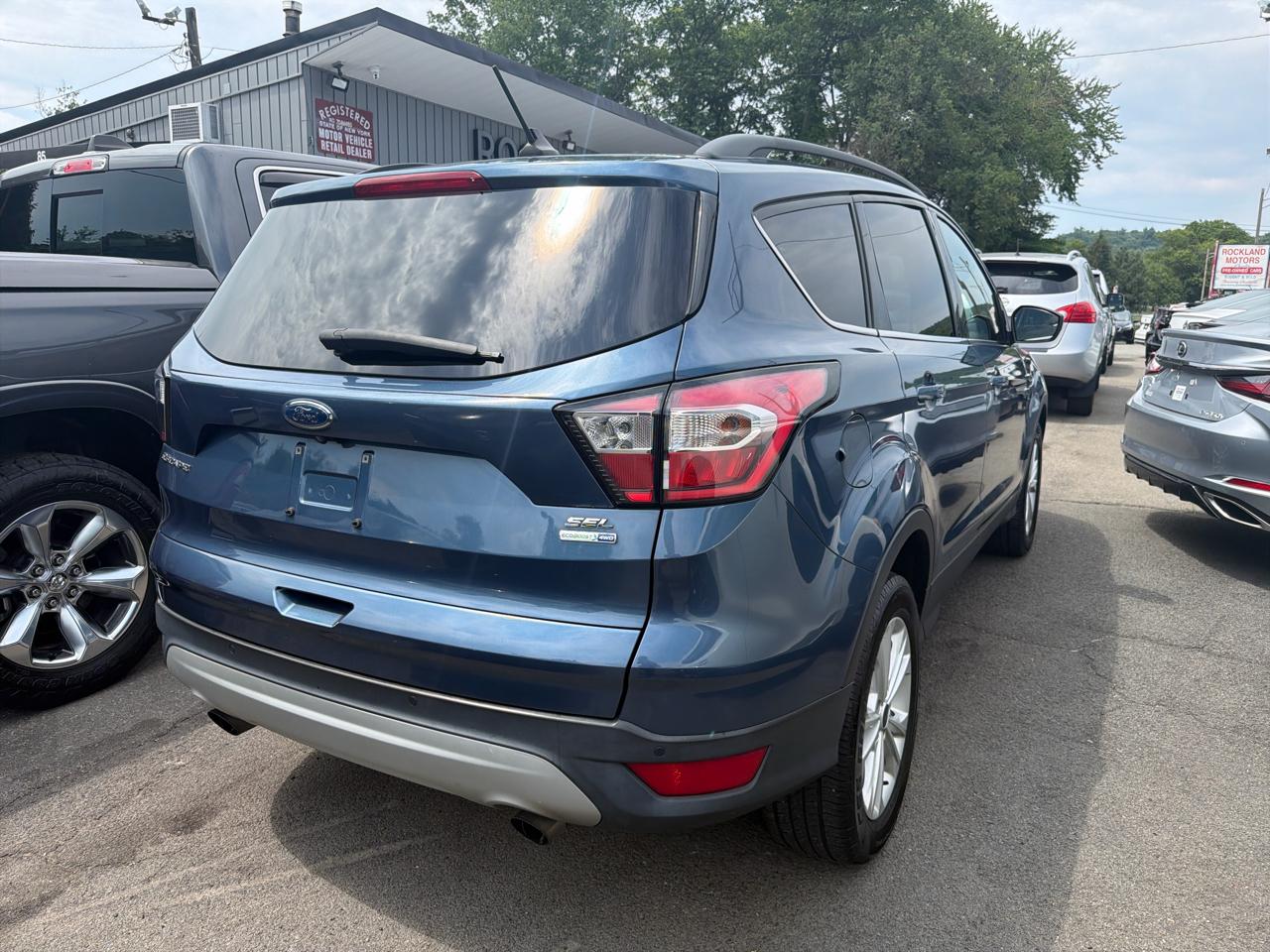Ford Escape SEL 4WD 2018
