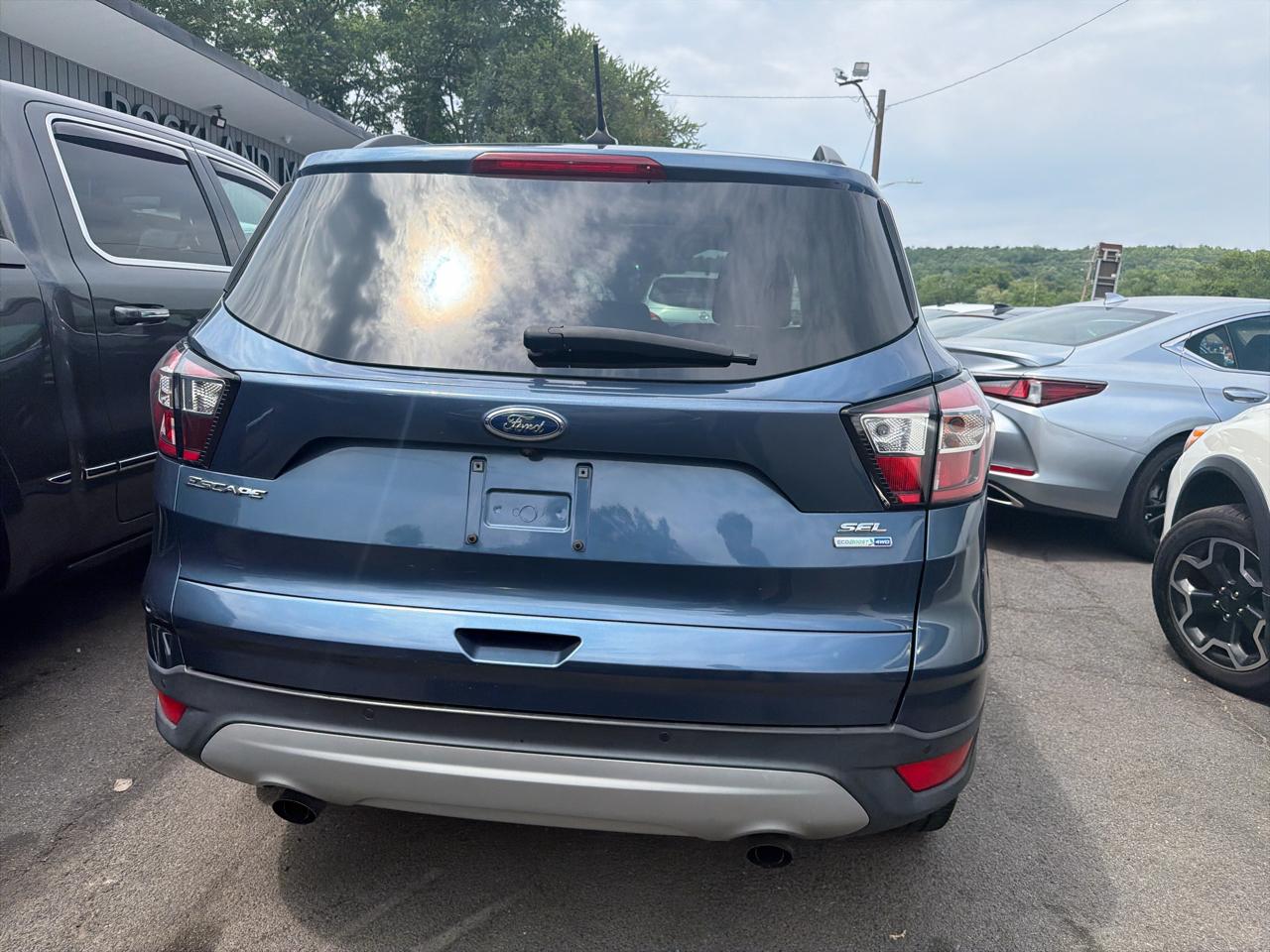 Ford Escape SEL 4WD 2018