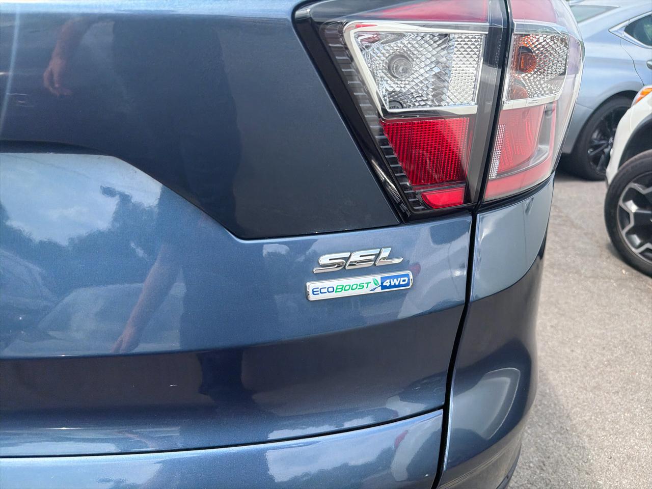 Ford Escape SEL 4WD 2018