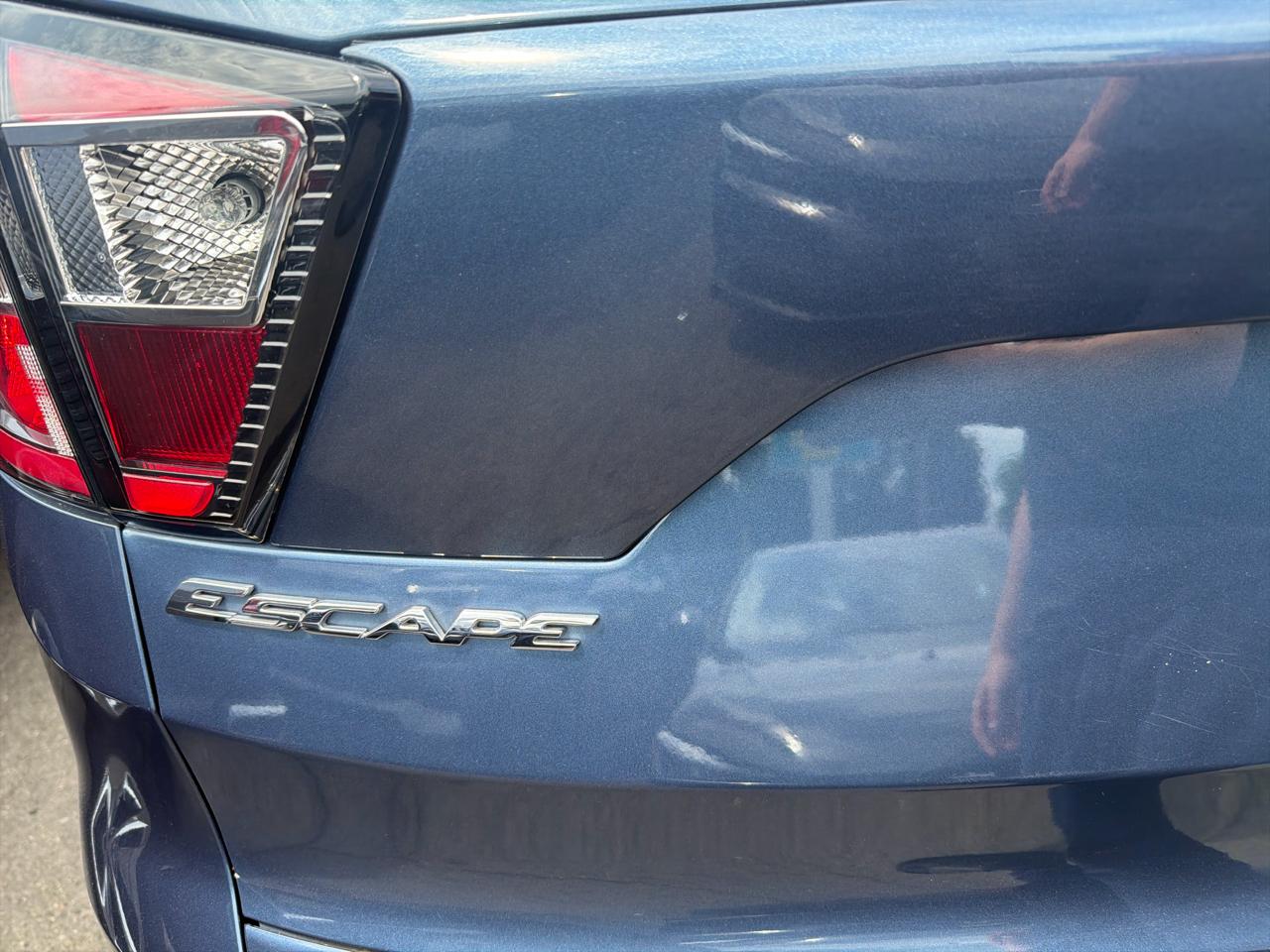 Ford Escape SEL 4WD 2018