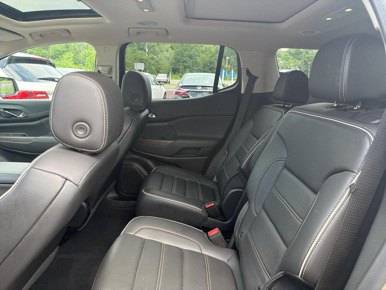 GMC Acadia AWD 4dr Denali 2023