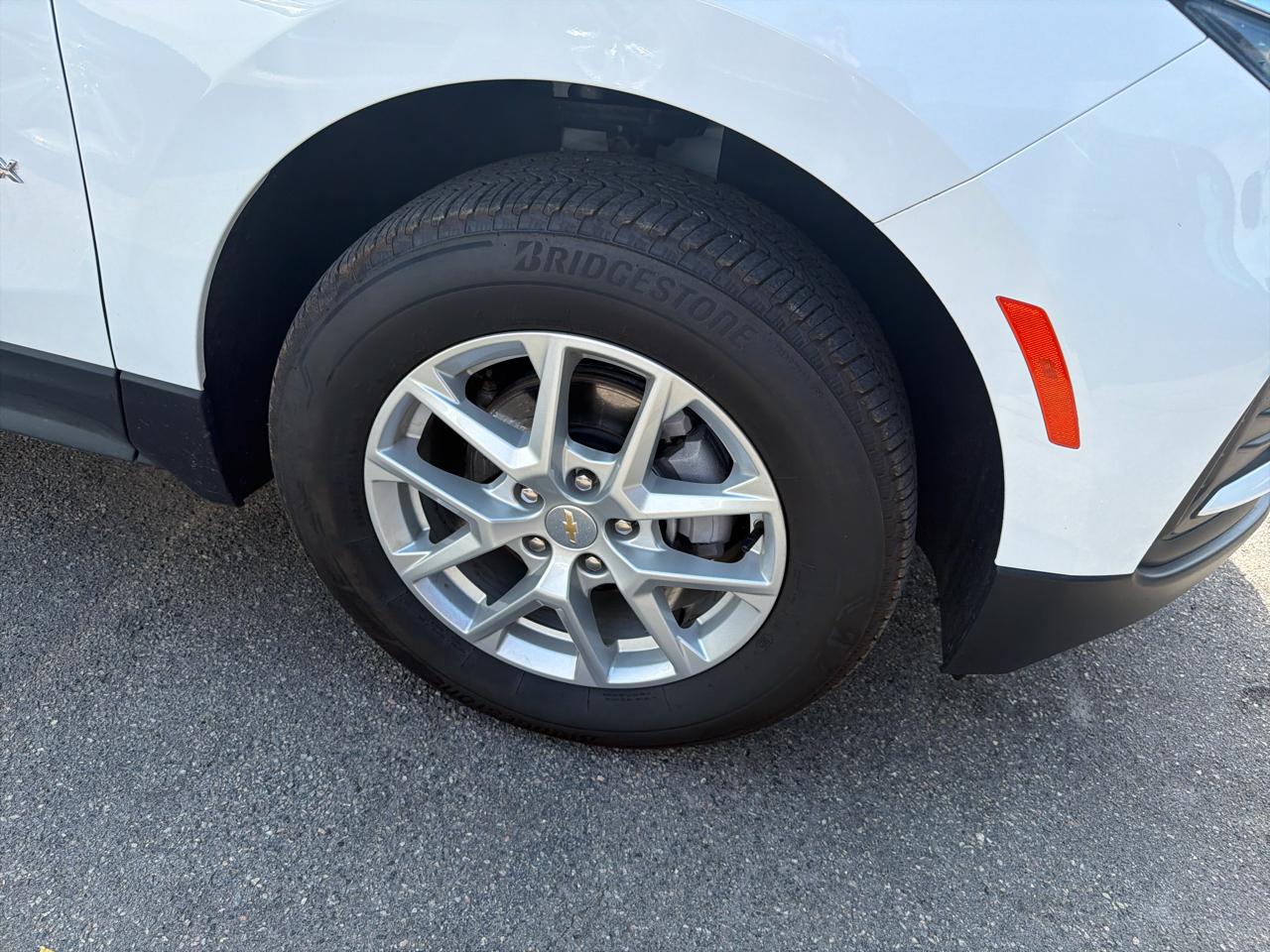 Chevrolet Equinox AWD 4dr LS w/1LS 2023