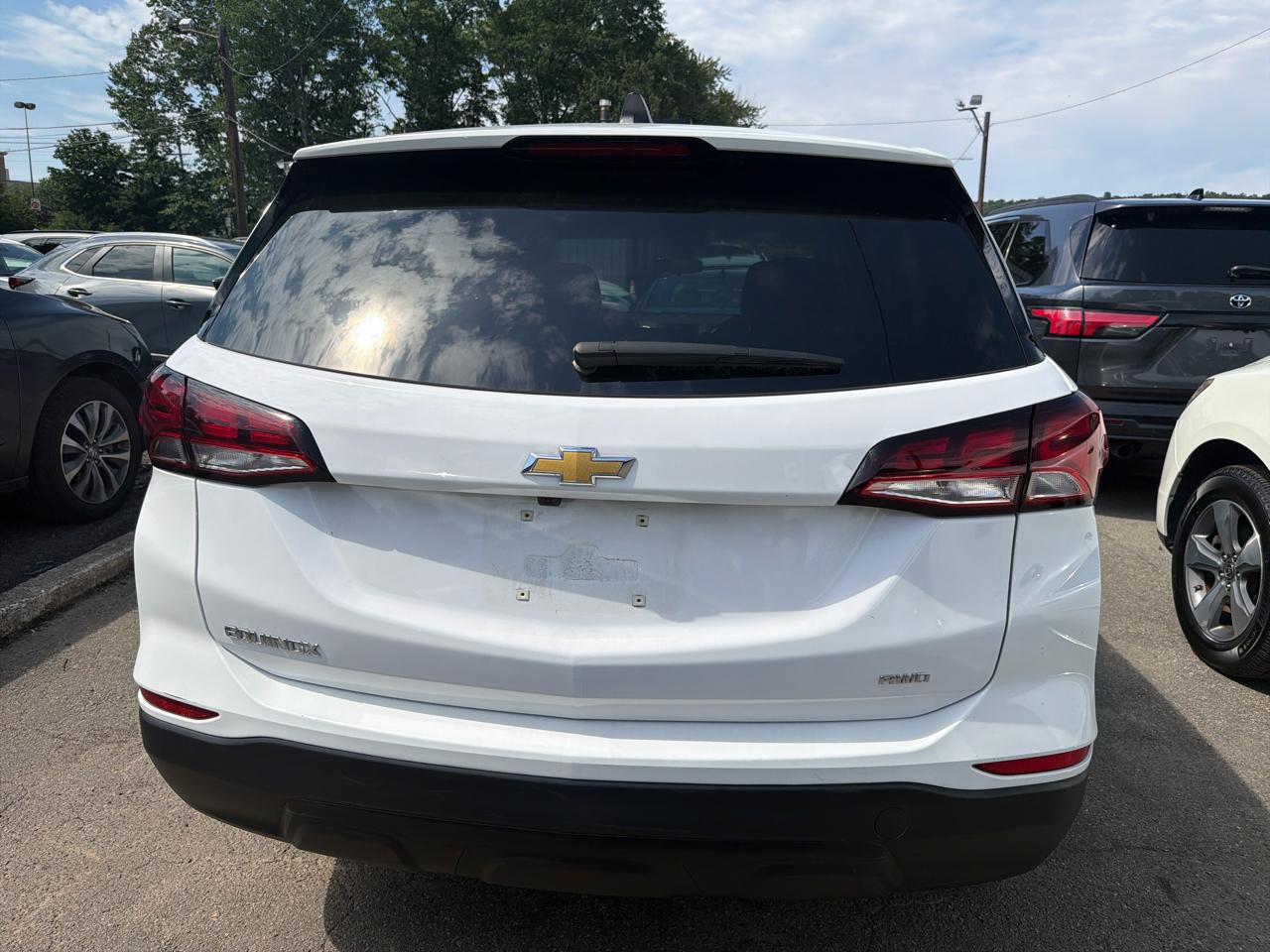 Chevrolet Equinox AWD 4dr LS w/1LS 2023