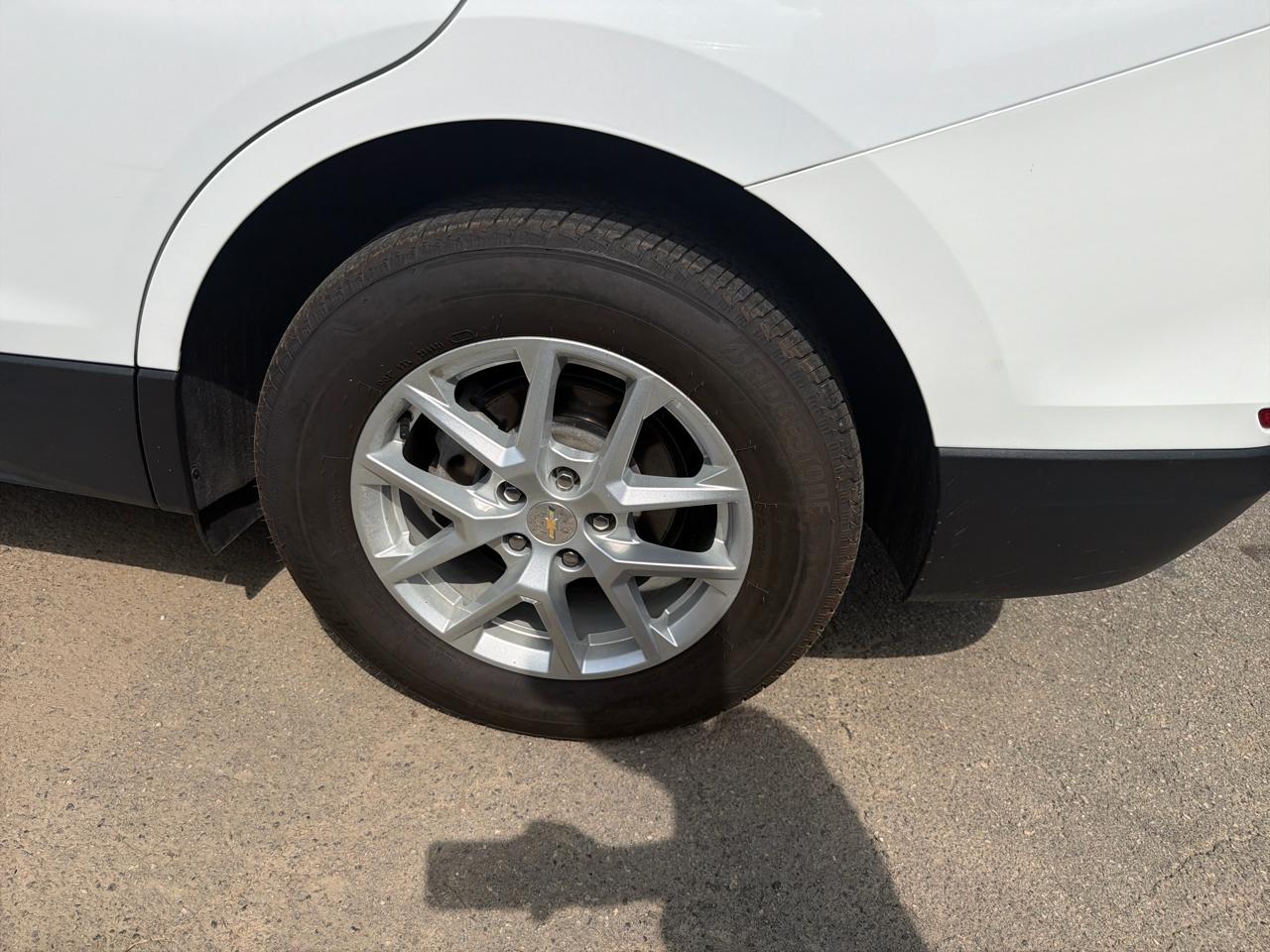 Chevrolet Equinox AWD 4dr LS w/1LS 2023