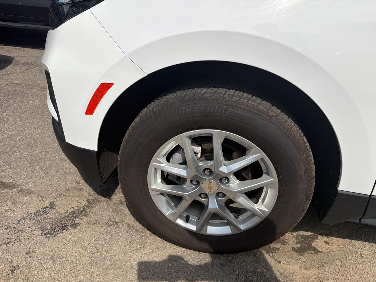 Chevrolet Equinox AWD 4dr LS w/1LS 2023