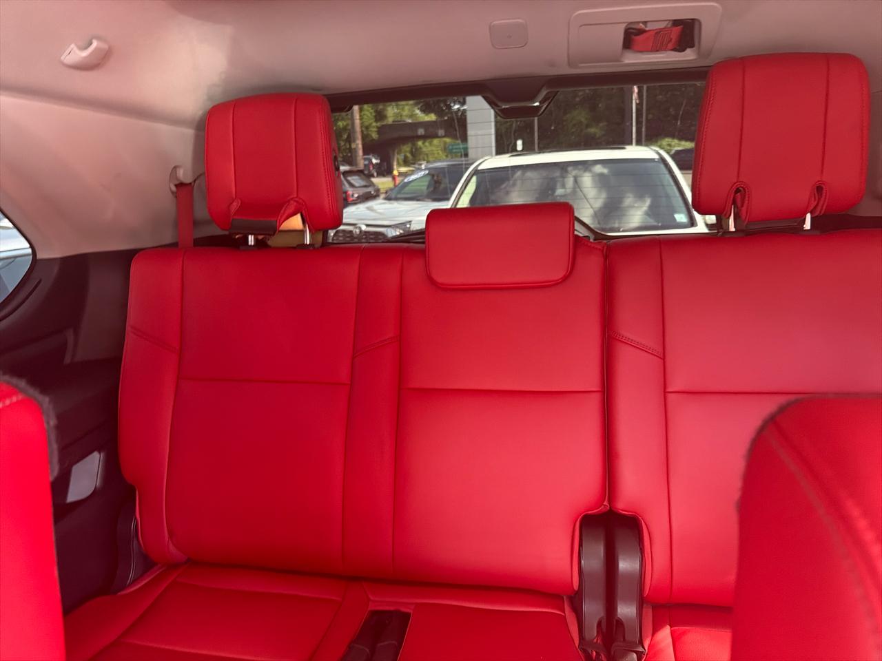 Toyota Sequoia Capstone 4WD (Natl) 2023