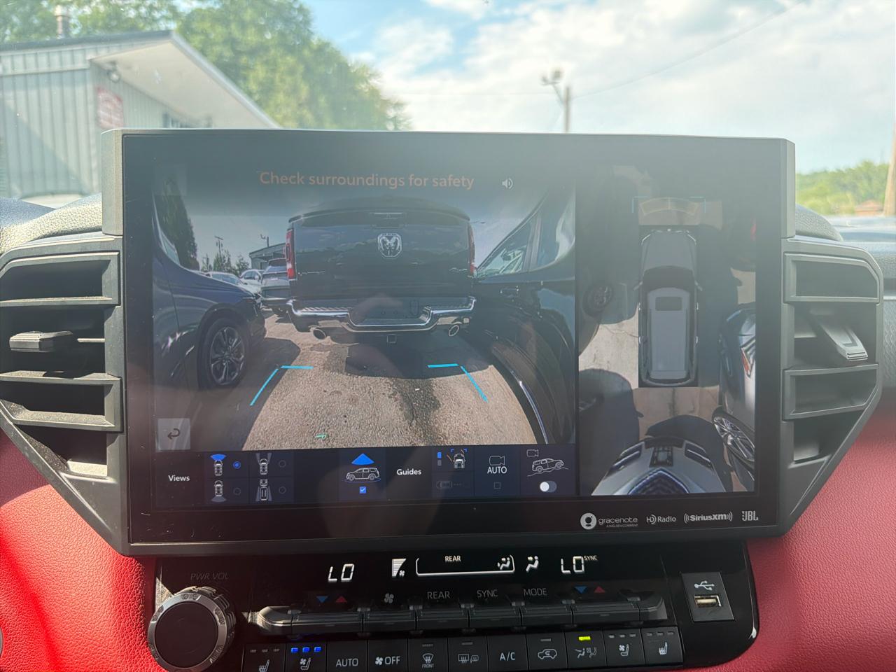 Toyota Sequoia Capstone 4WD (Natl) 2023