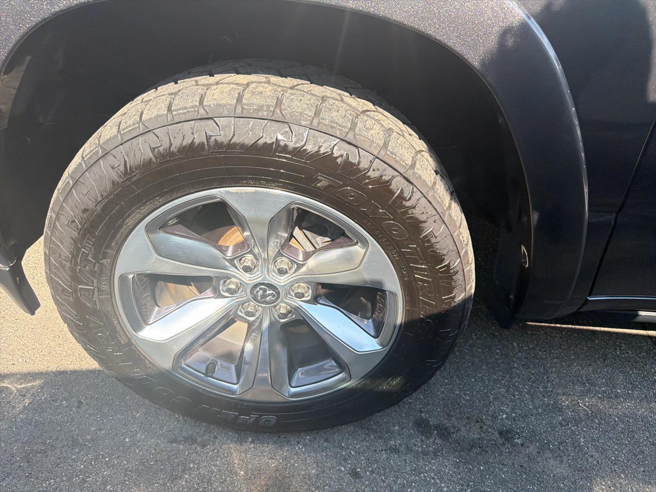 RAM 1500 Limited 4x4 Crew Cab 5'7" Box 2019