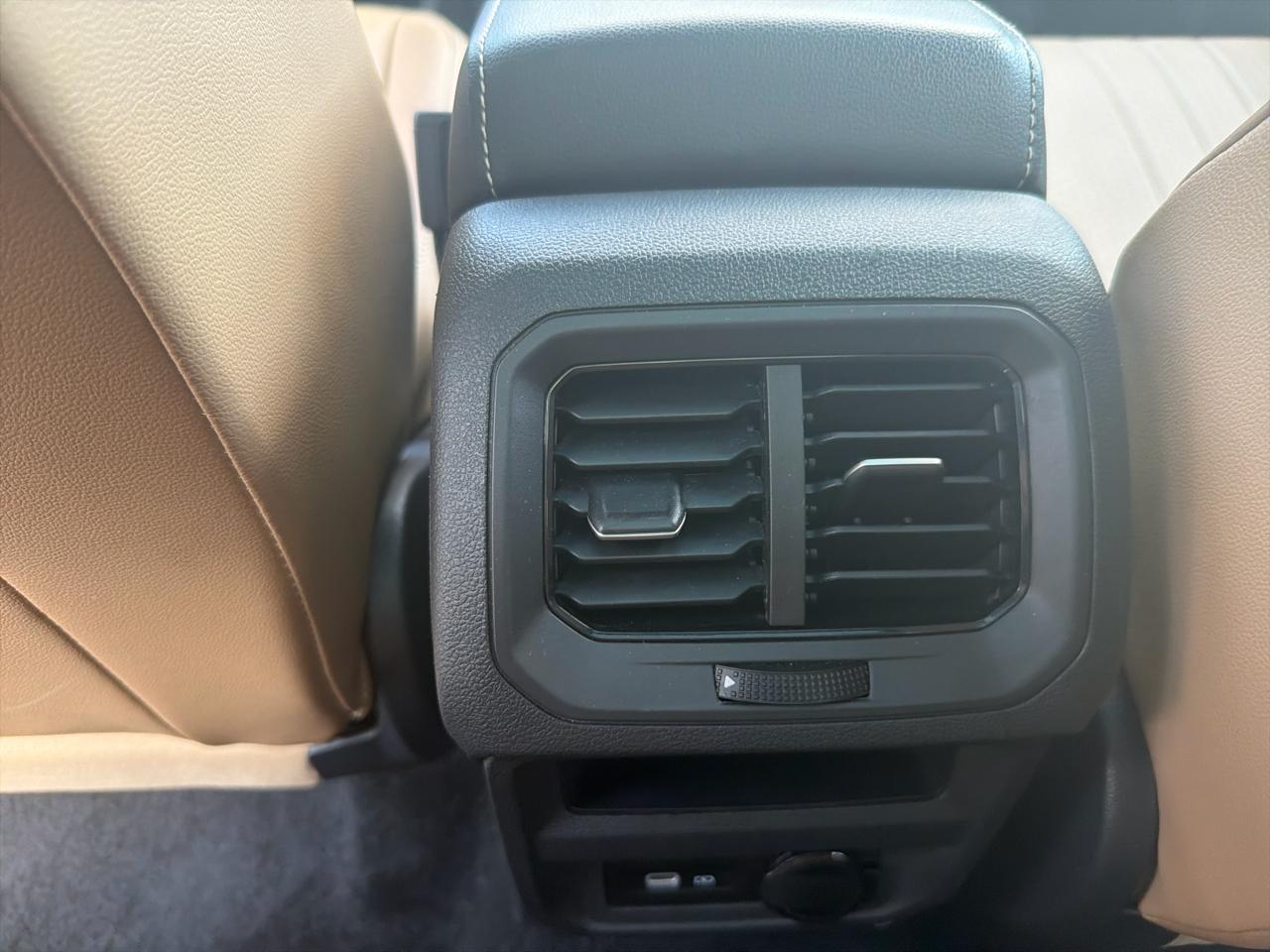 Volkswagen Tiguan 2.0T Wolfsburg Edition 4MOTION 2024