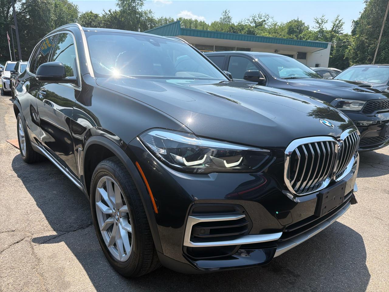 BMW X5 xDrive40i Sports Activity Vehicle 2023