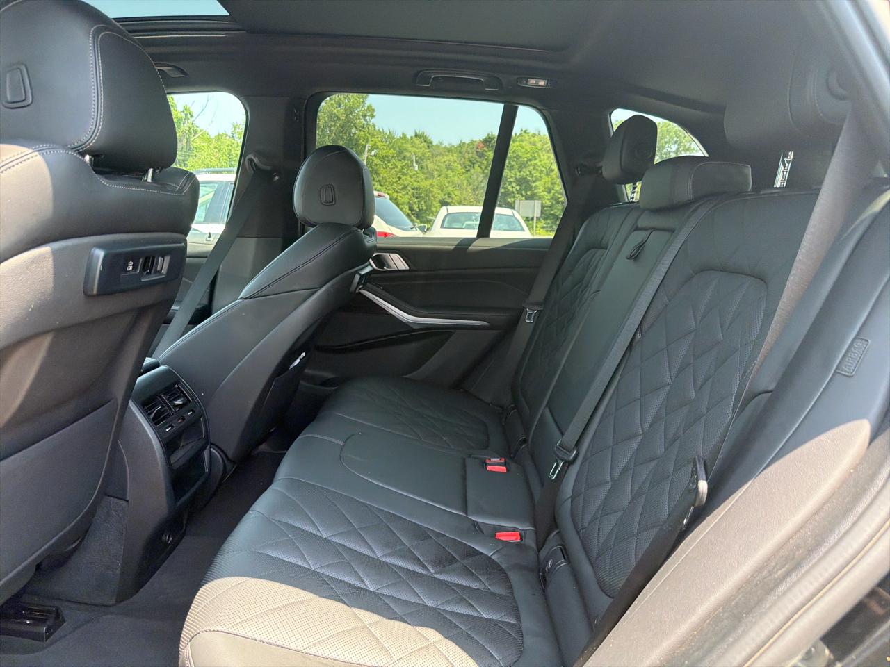 BMW X5 xDrive40i Sports Activity Vehicle 2023