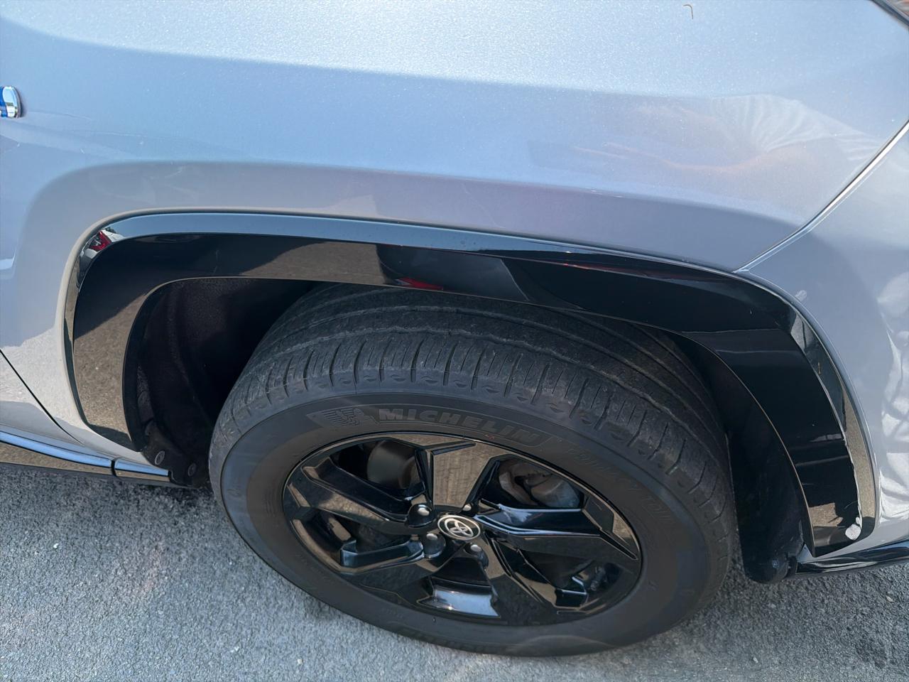 Toyota RAV4 Hybrid XSE AWD (Natl) 2021