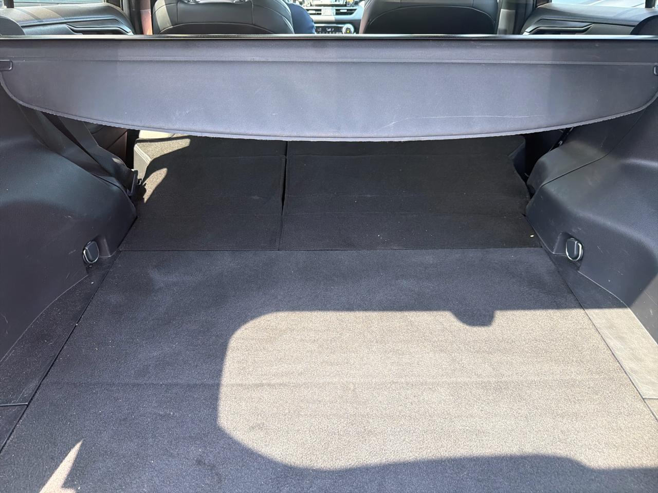 Toyota RAV4 Hybrid XSE AWD (Natl) 2021