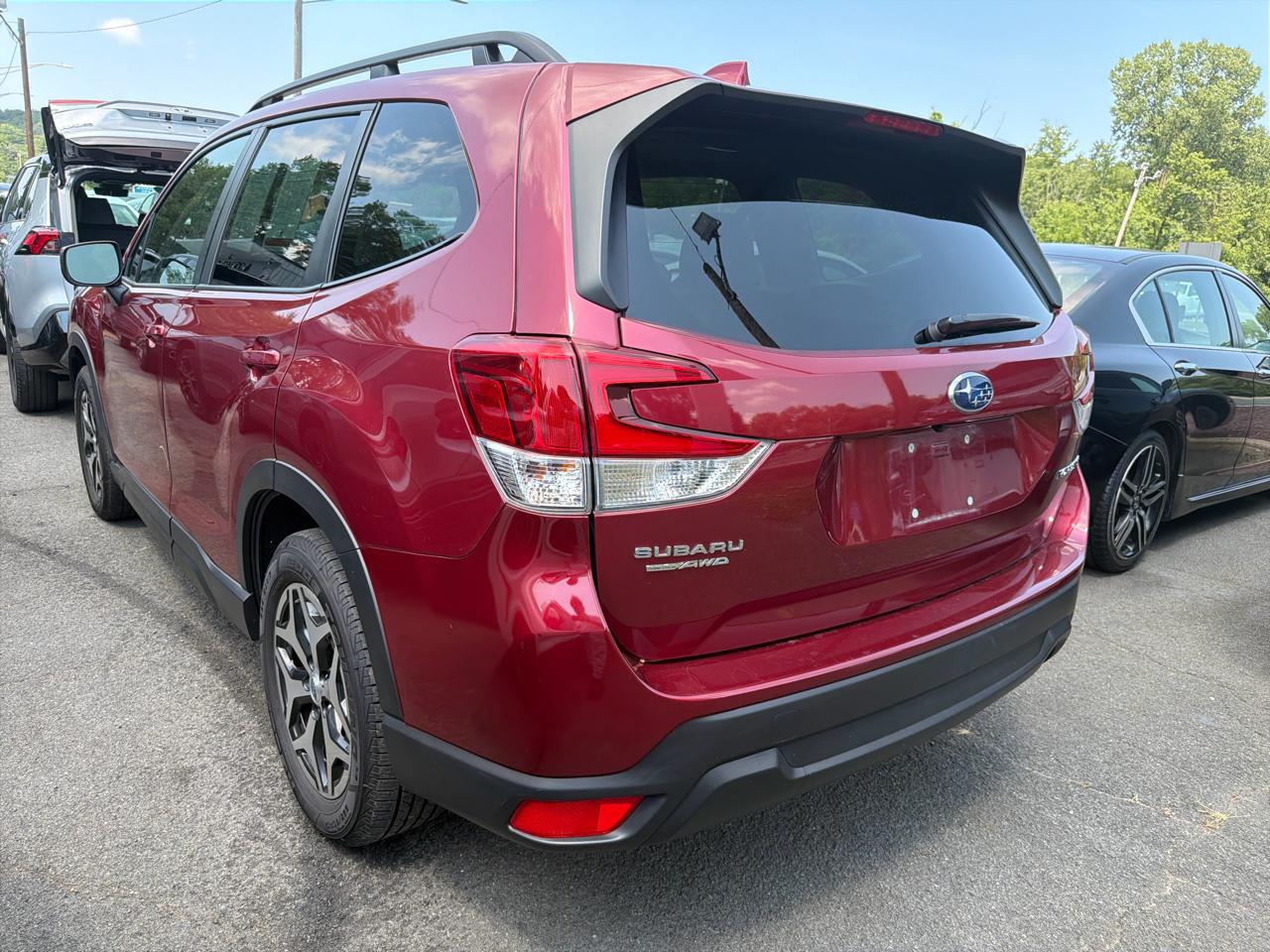 Subaru Forester Premium CVT 2022