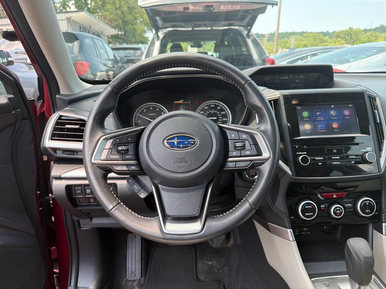 Subaru Forester Premium CVT 2022