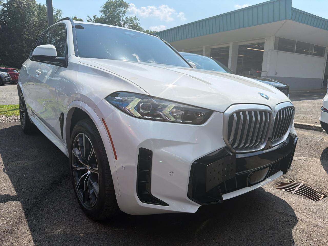BMW X5 xDrive40i Sports Activity Vehicle 2024