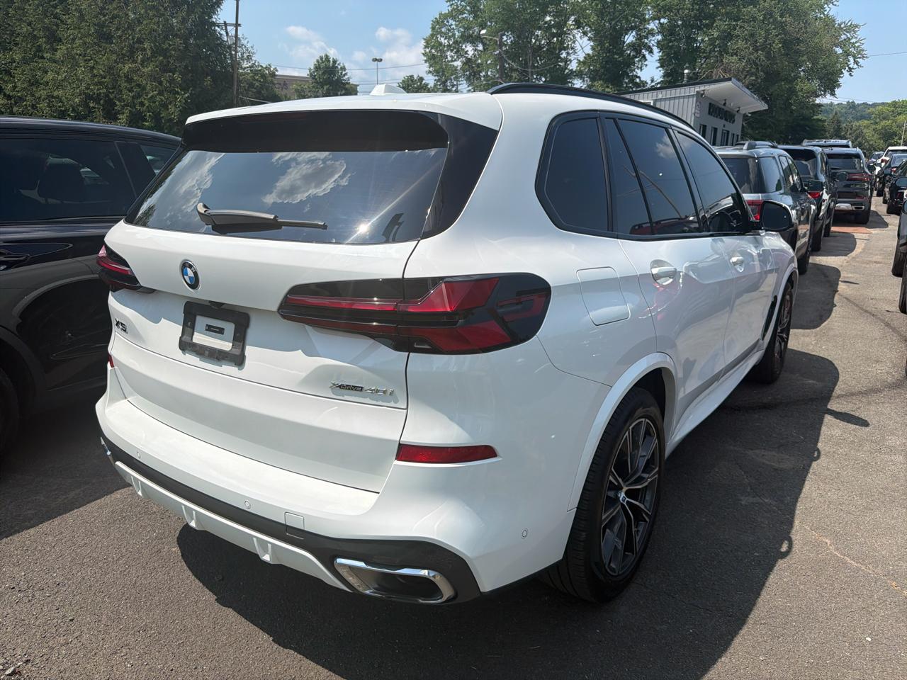 BMW X5 xDrive40i Sports Activity Vehicle 2024