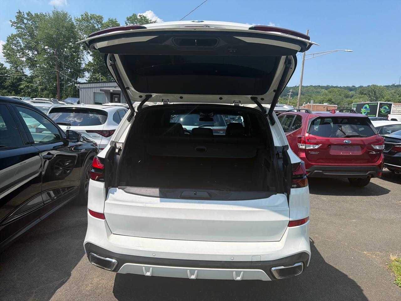 BMW X5 xDrive40i Sports Activity Vehicle 2024