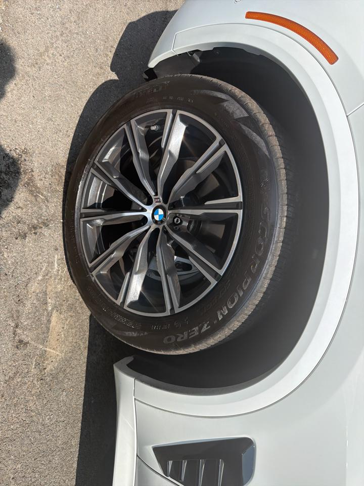 BMW X5 xDrive40i Sports Activity Vehicle 2024
