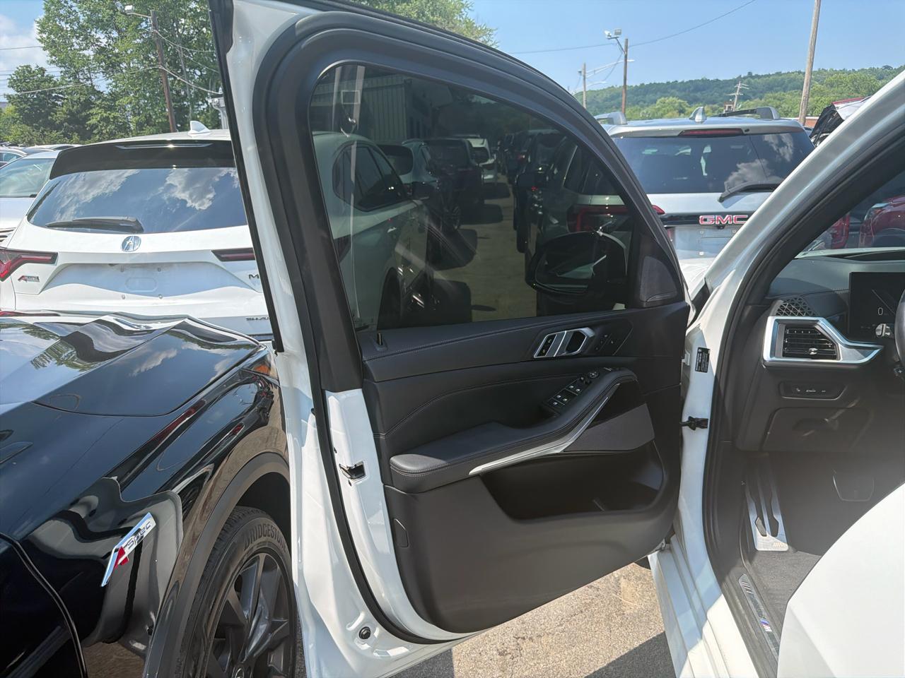 BMW X5 xDrive40i Sports Activity Vehicle 2024