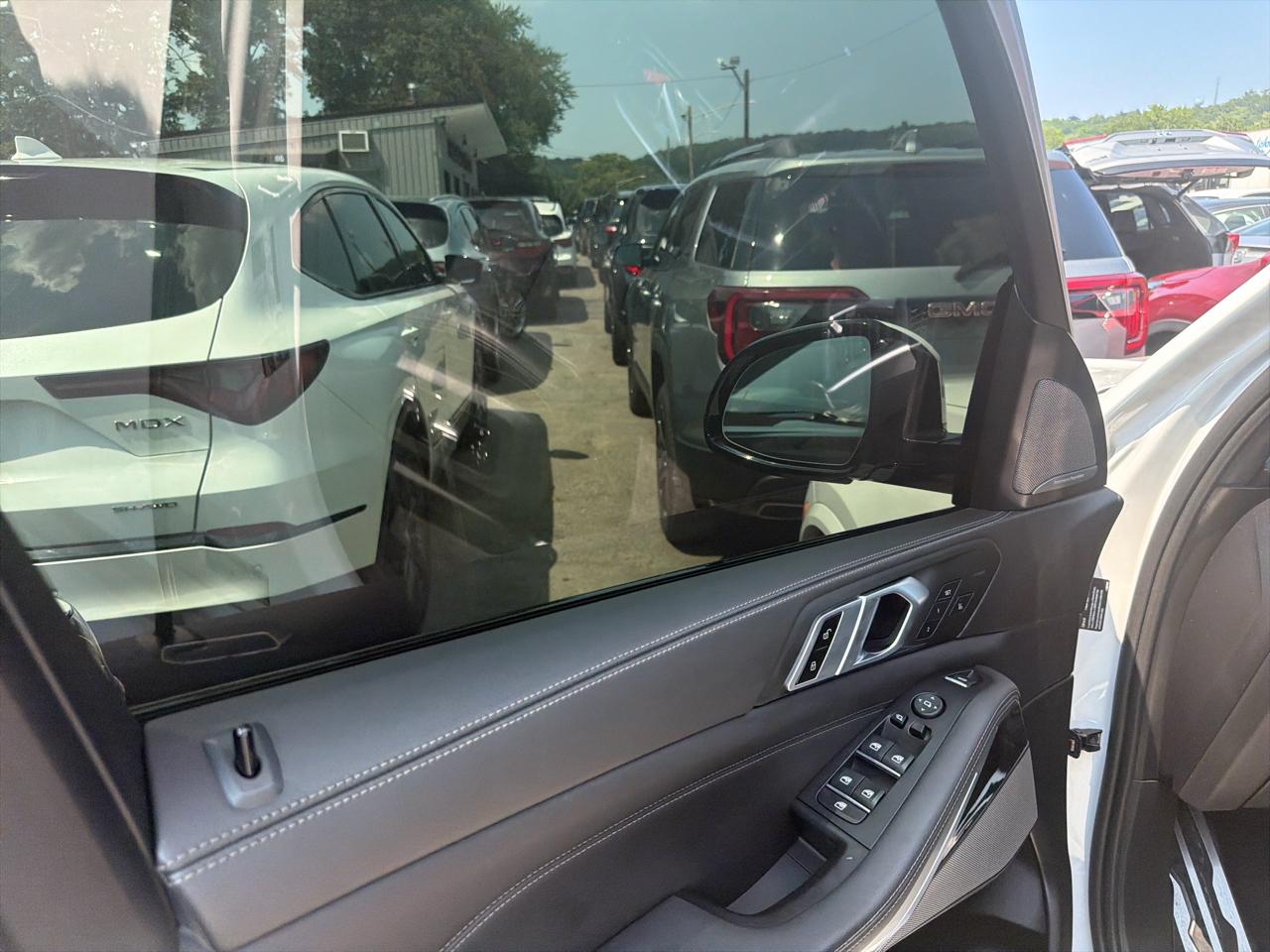 BMW X5 xDrive40i Sports Activity Vehicle 2024