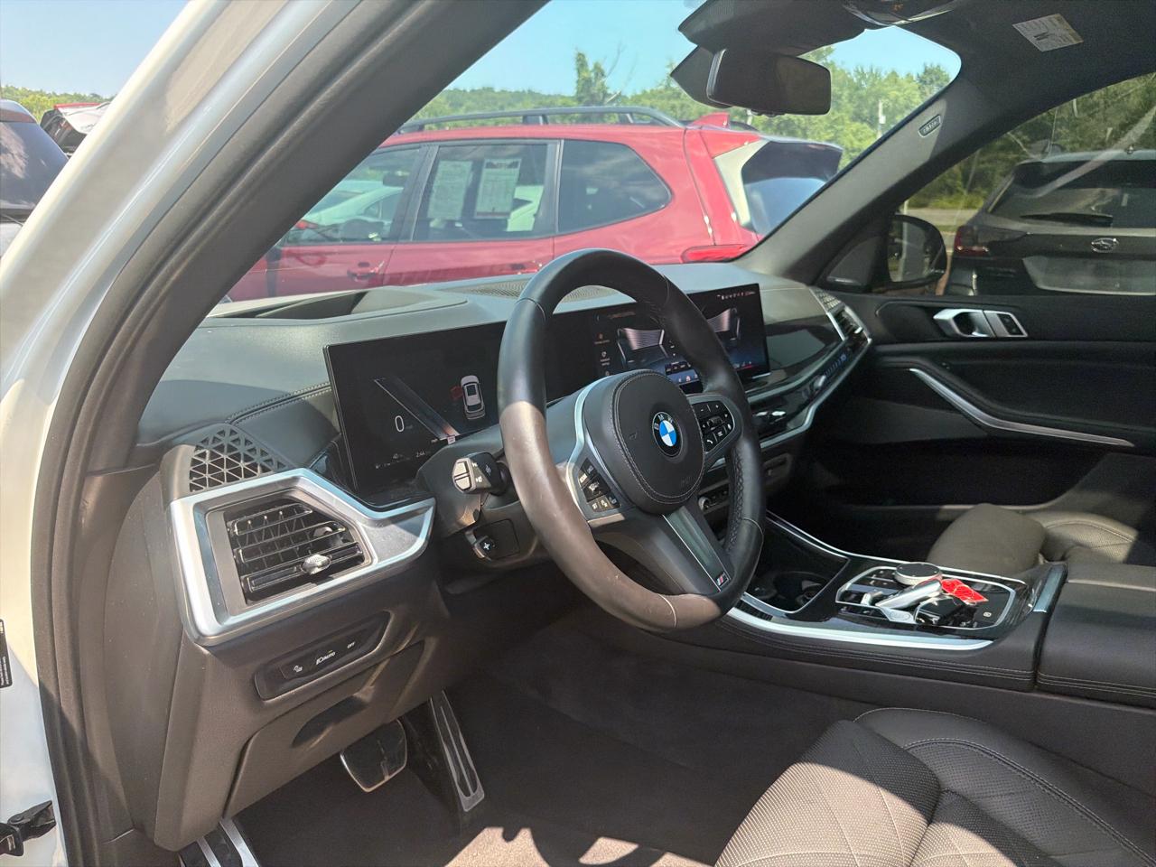 BMW X5 xDrive40i Sports Activity Vehicle 2024