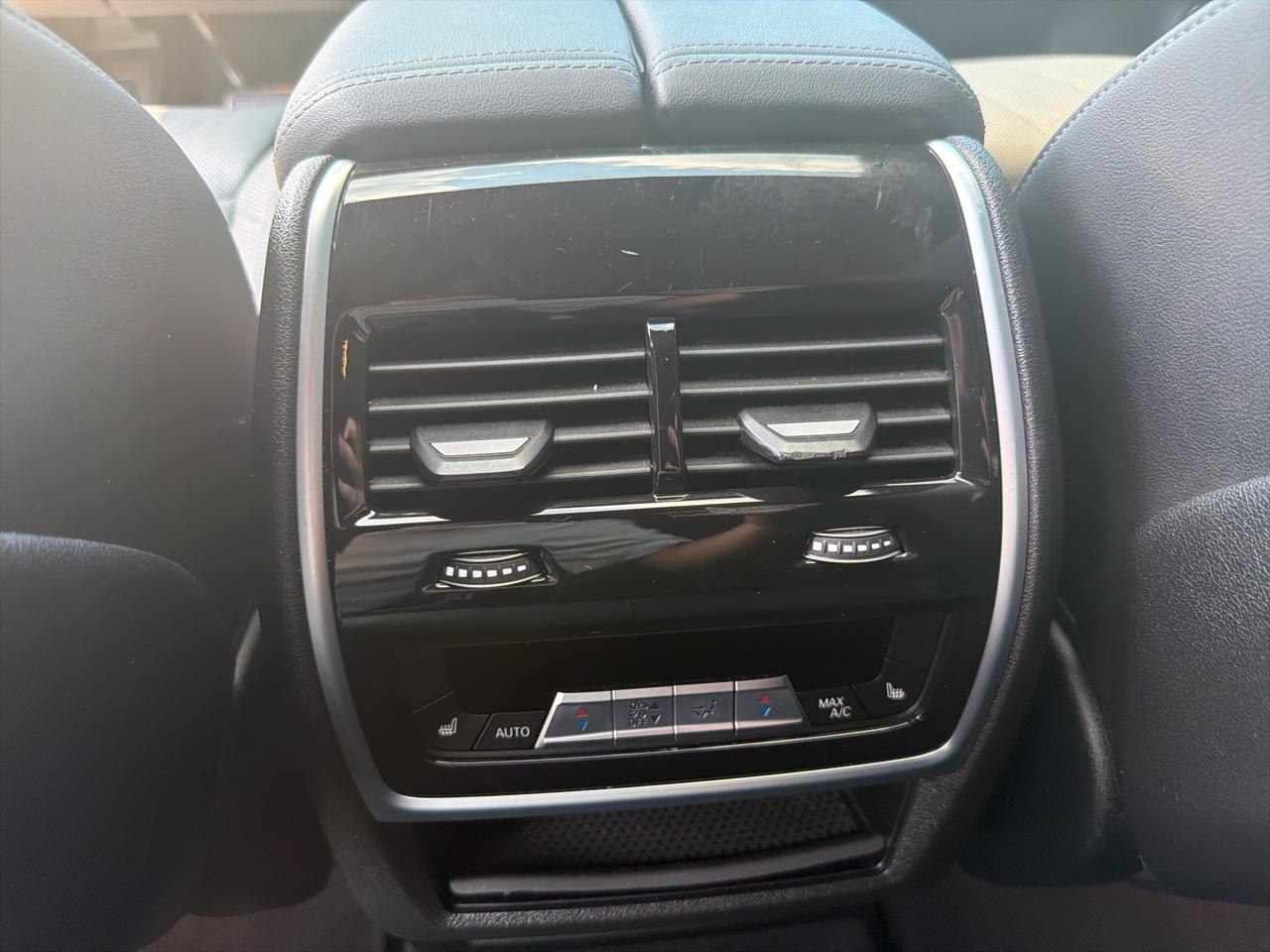 BMW X5 xDrive40i Sports Activity Vehicle 2024