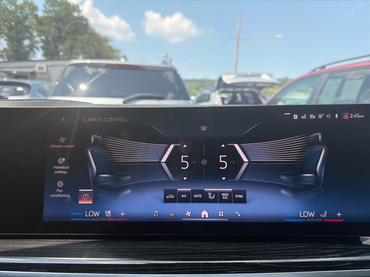 BMW X5 xDrive40i Sports Activity Vehicle 2024