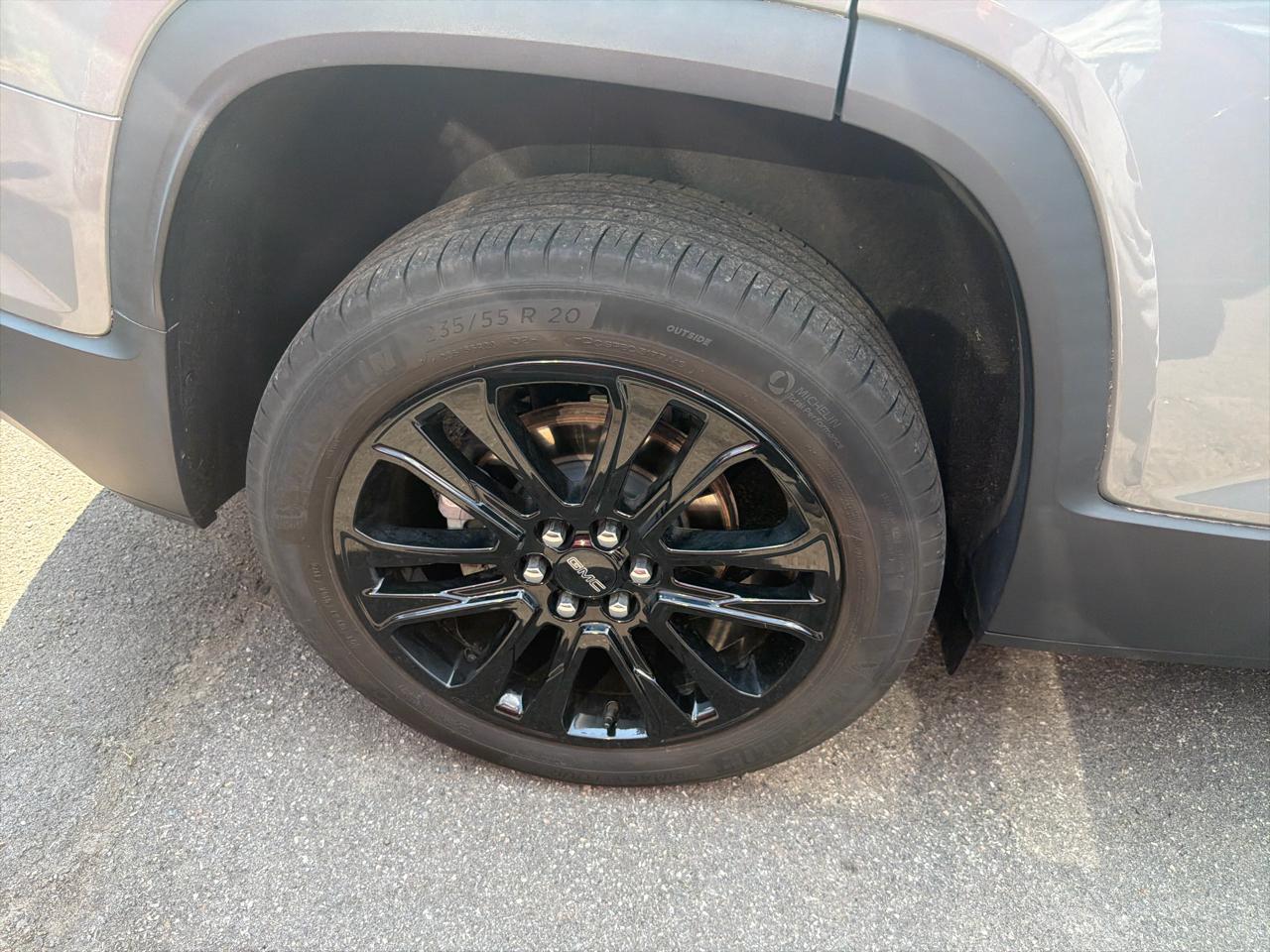 GMC Acadia AWD 4dr SLE 2023