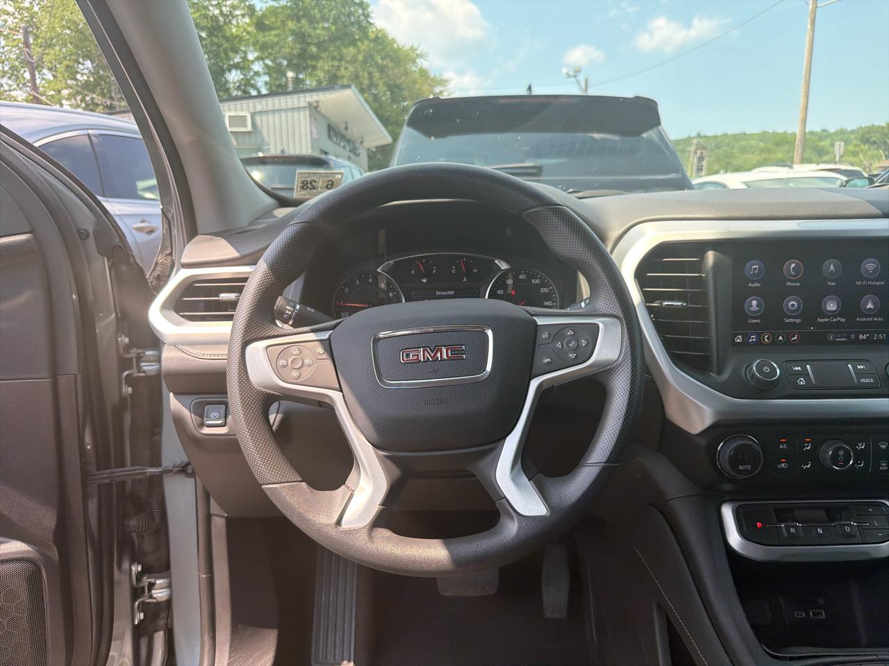 GMC Acadia AWD 4dr SLE 2023