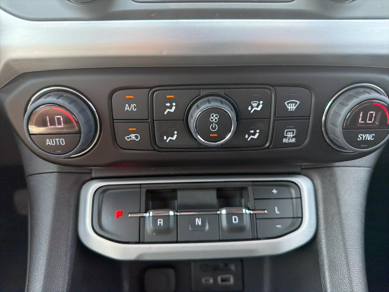 GMC Acadia AWD 4dr SLE 2023