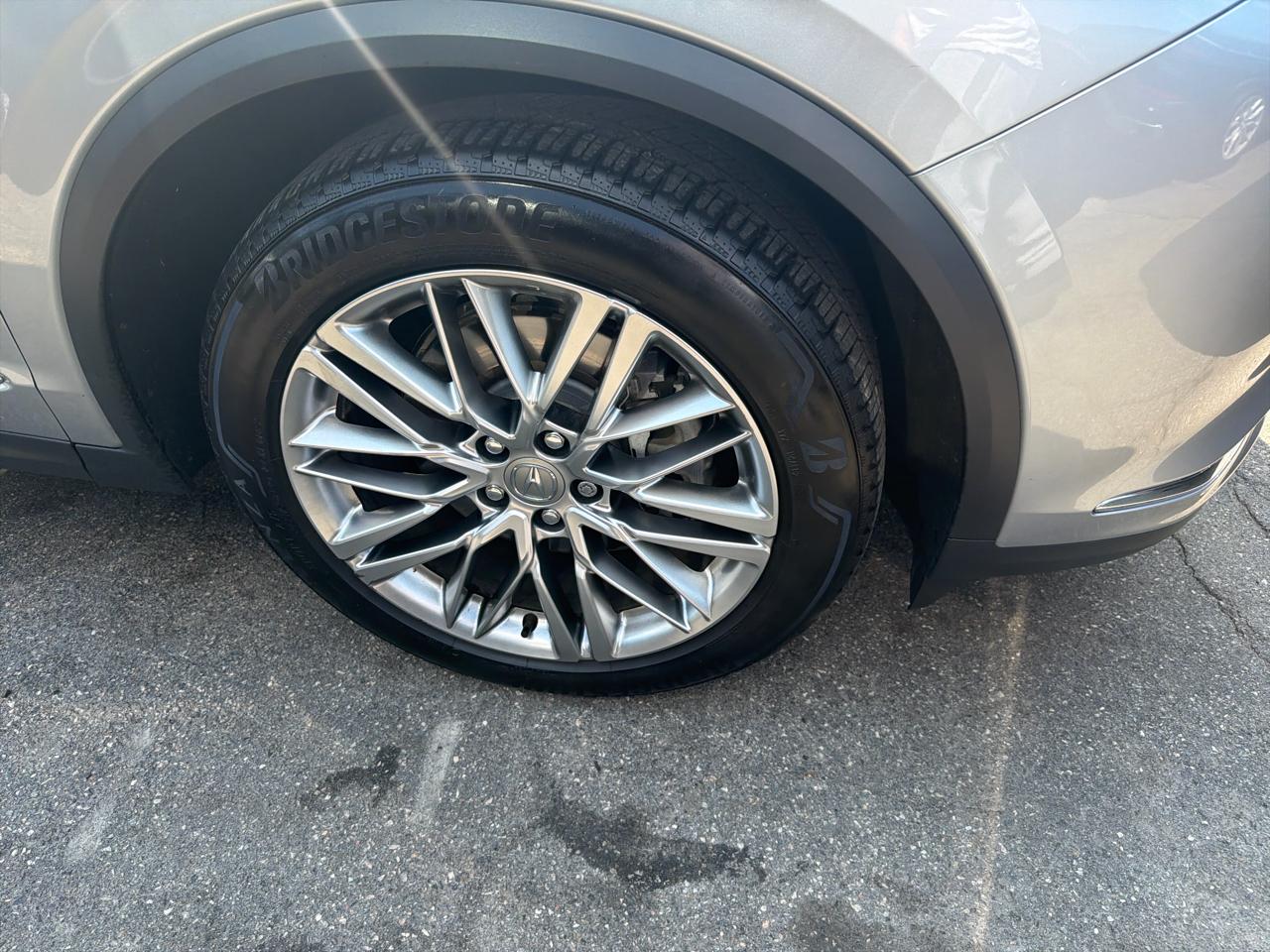 Acura MDX SH-AWD w/Advance Package 2024