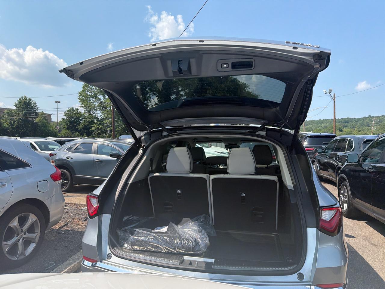 Acura MDX SH-AWD w/Advance Package 2024