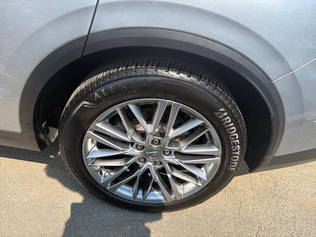 Acura MDX SH-AWD w/Advance Package 2024