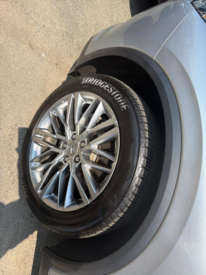 Acura MDX SH-AWD w/Advance Package 2024