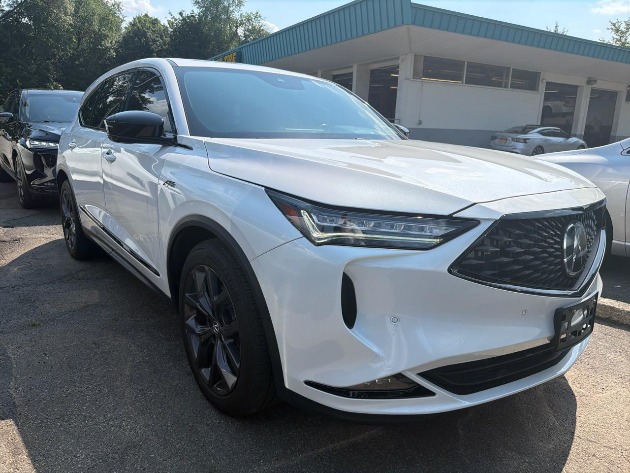 Acura MDX SH-AWD w/A-Spec Package 2024