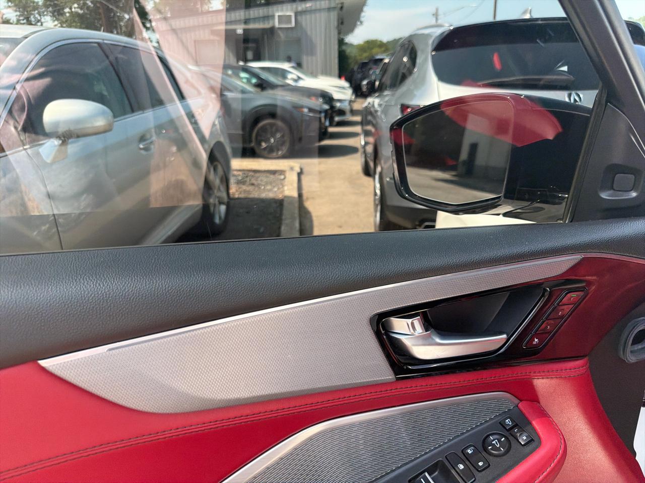 Acura MDX SH-AWD w/A-Spec Package 2024