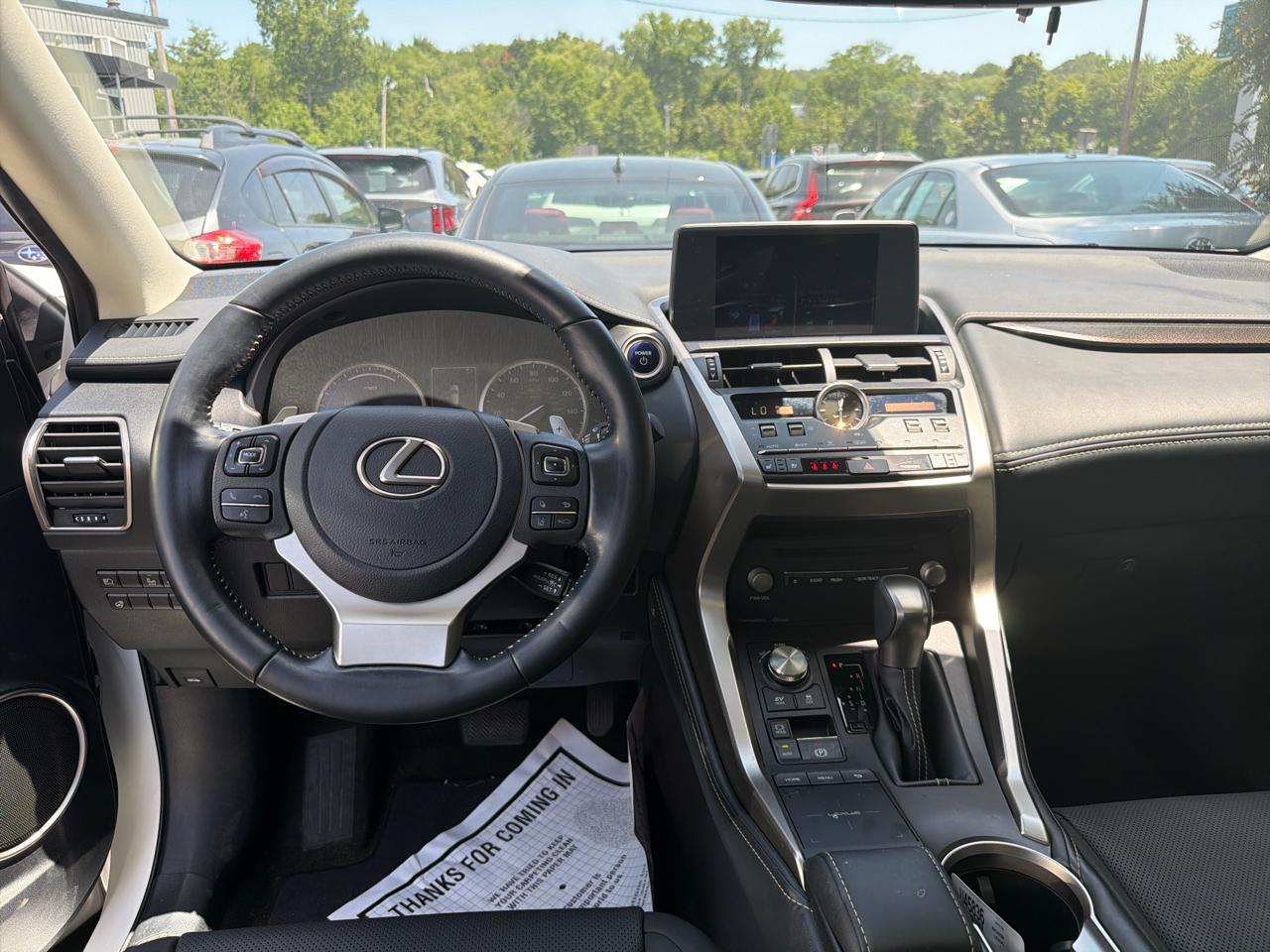 Lexus NX NX 300h AWD 2021