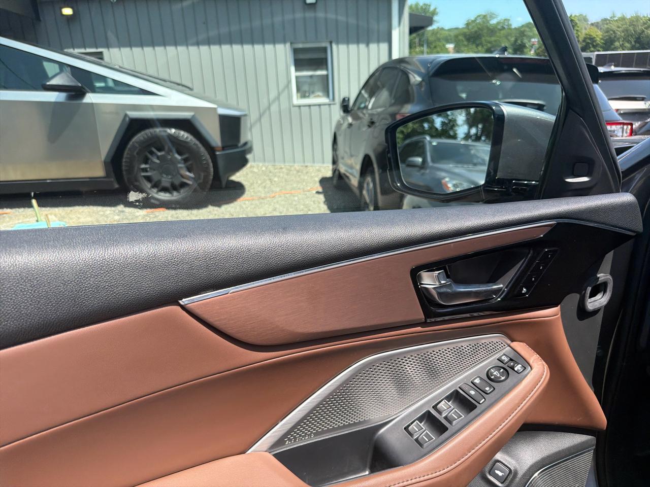 Acura MDX SH-AWD w/Technology Package 2023