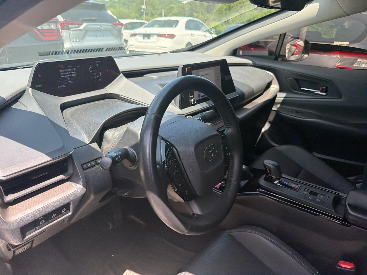 Toyota Prius Limited AWD (Natl) 2023
