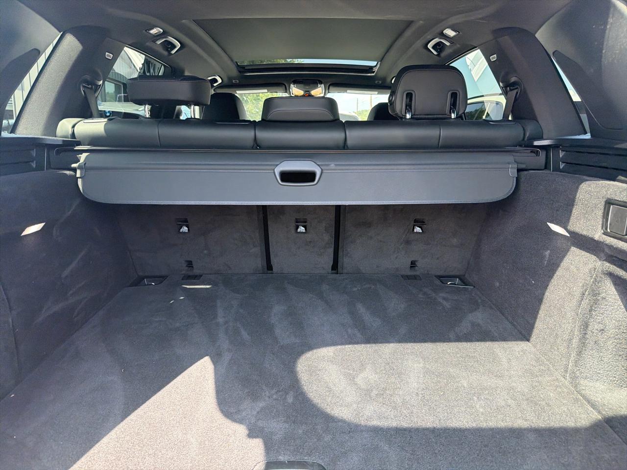 BMW X5 xDrive40i Sports Activity Vehicle 2025
